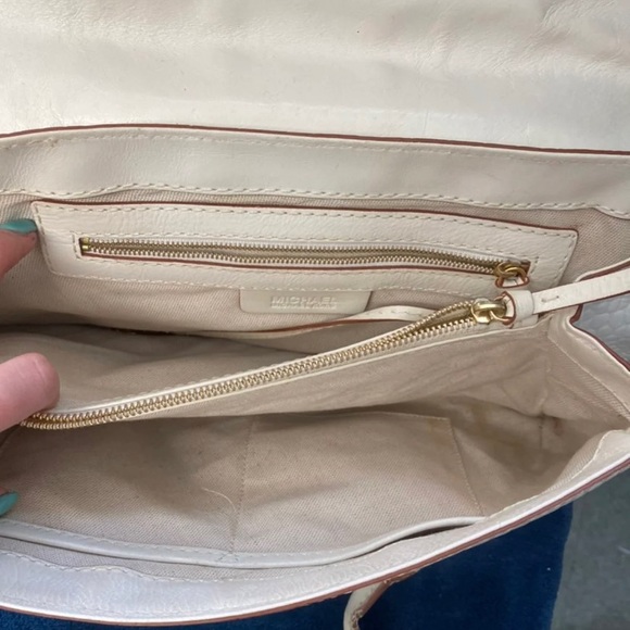 Michael Kors handbag - Picture 2 of 8